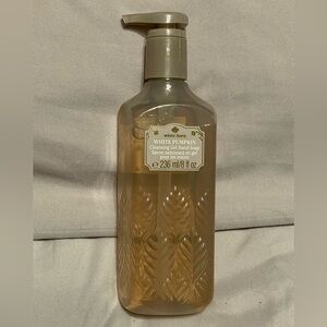 White Barn White Pumpkin Hand Soap - Tan Bottle